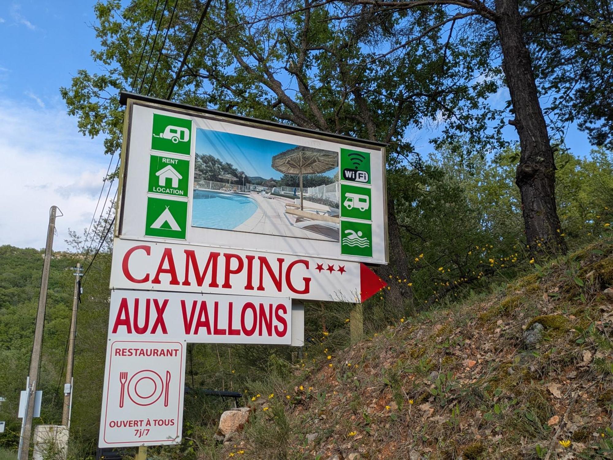 Camping Pres Du Lac De Sainte Croix Bauduen Exteriör bild